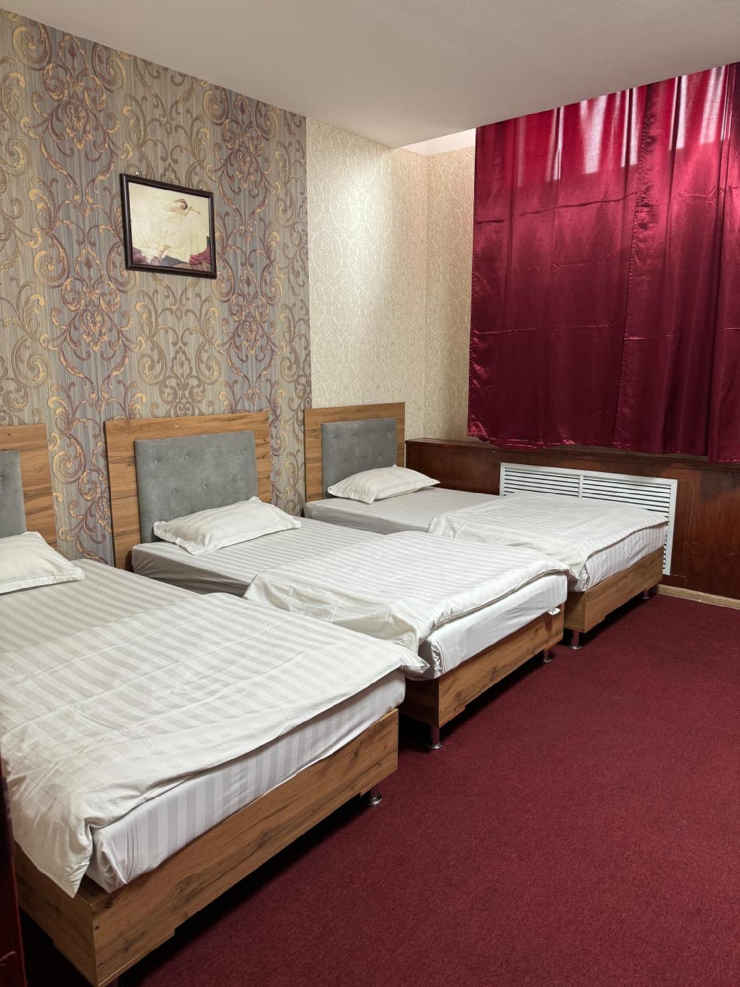 Zolotoi Drakon Hotel 알마티 외부 사진