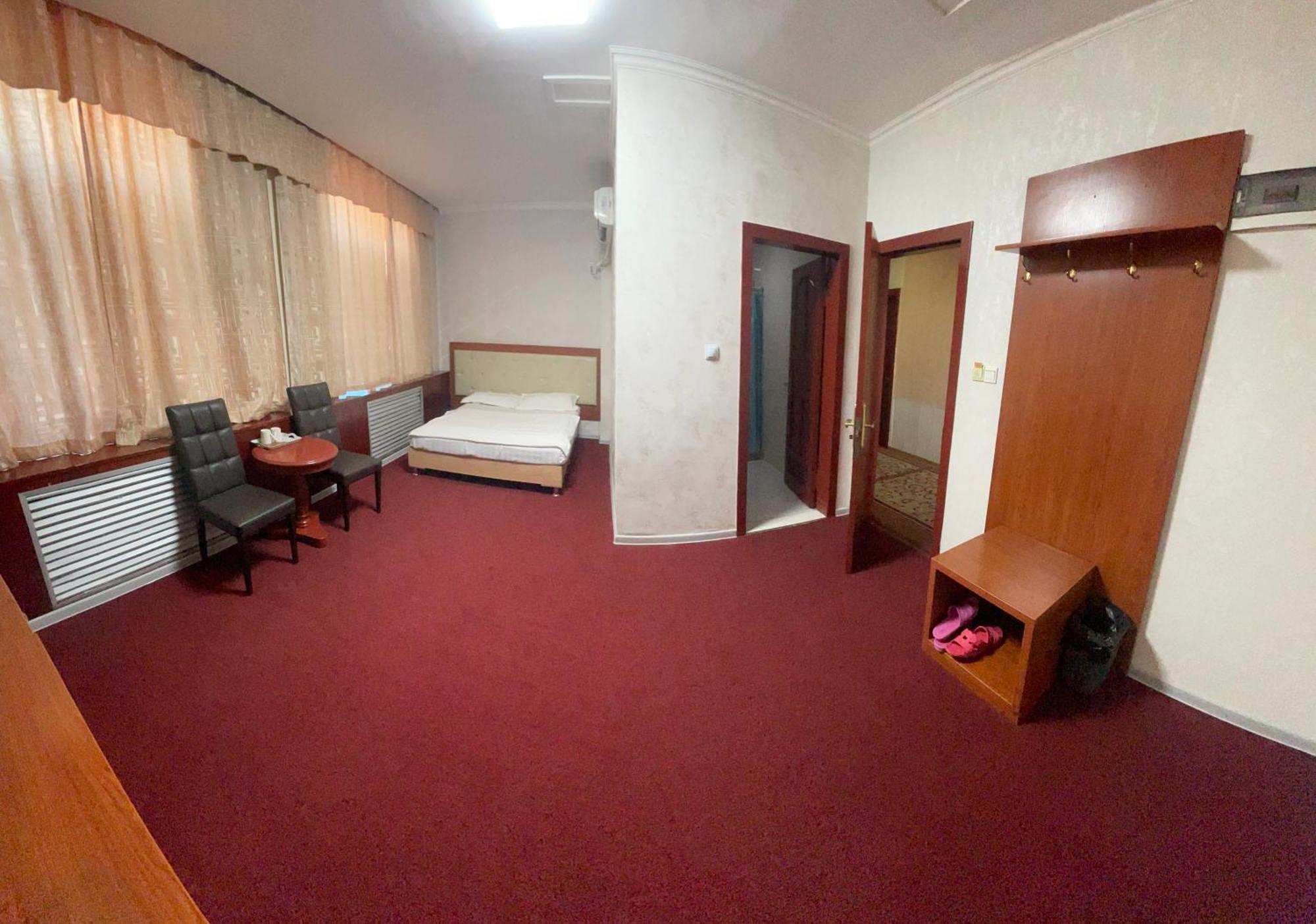 Zolotoi Drakon Hotel 알마티 외부 사진