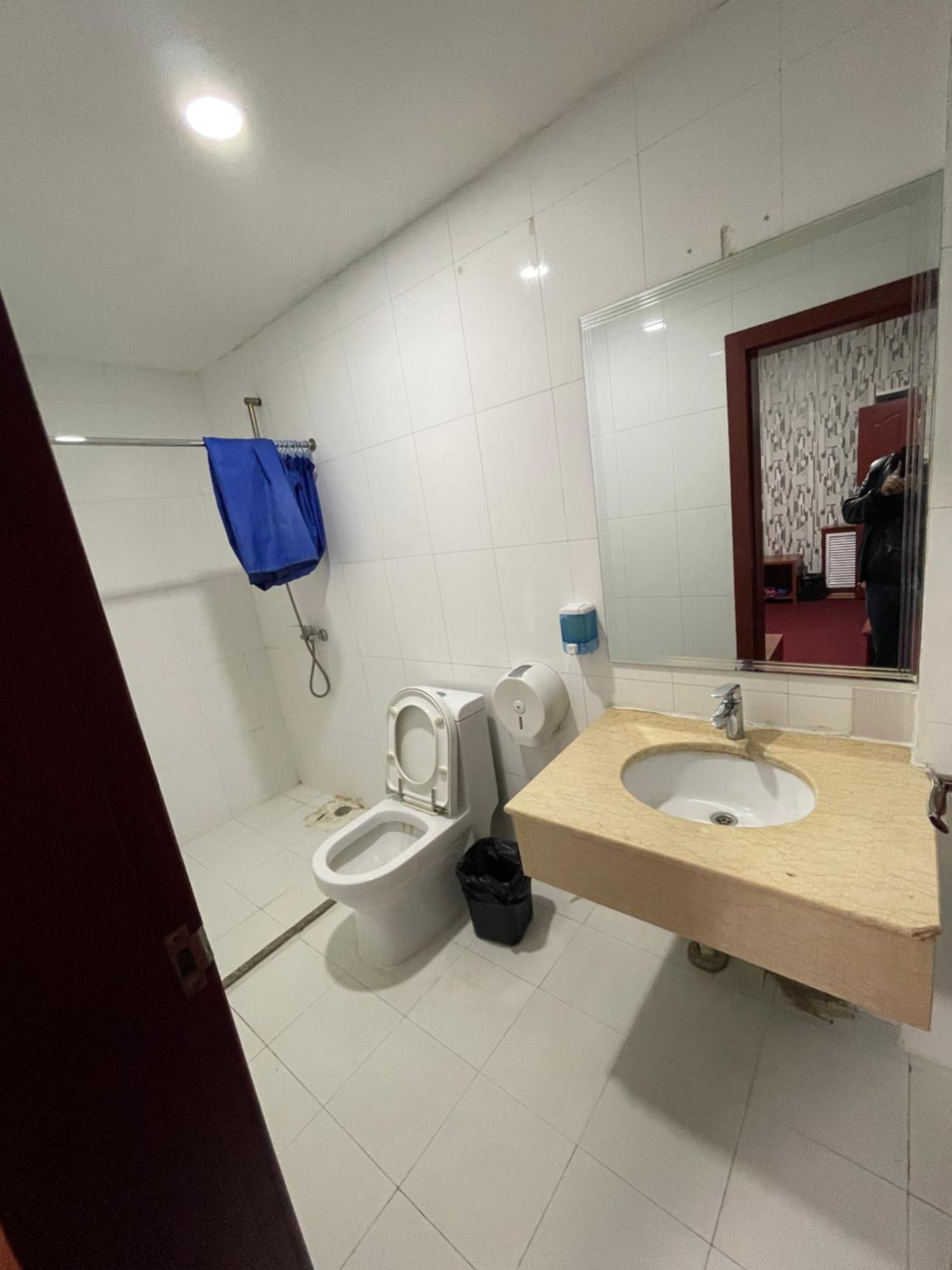 Zolotoi Drakon Hotel 알마티 외부 사진