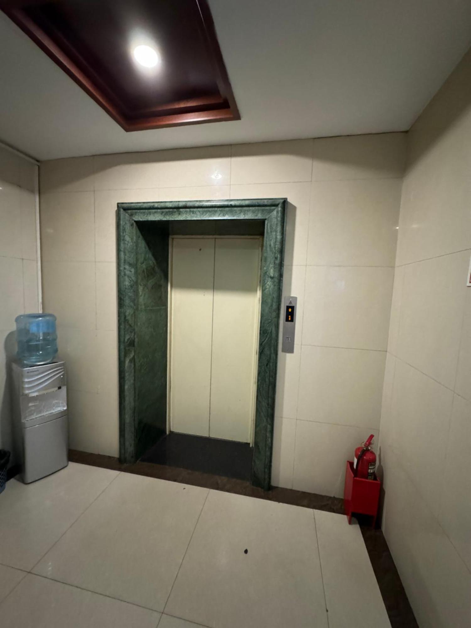 Zolotoi Drakon Hotel 알마티 외부 사진