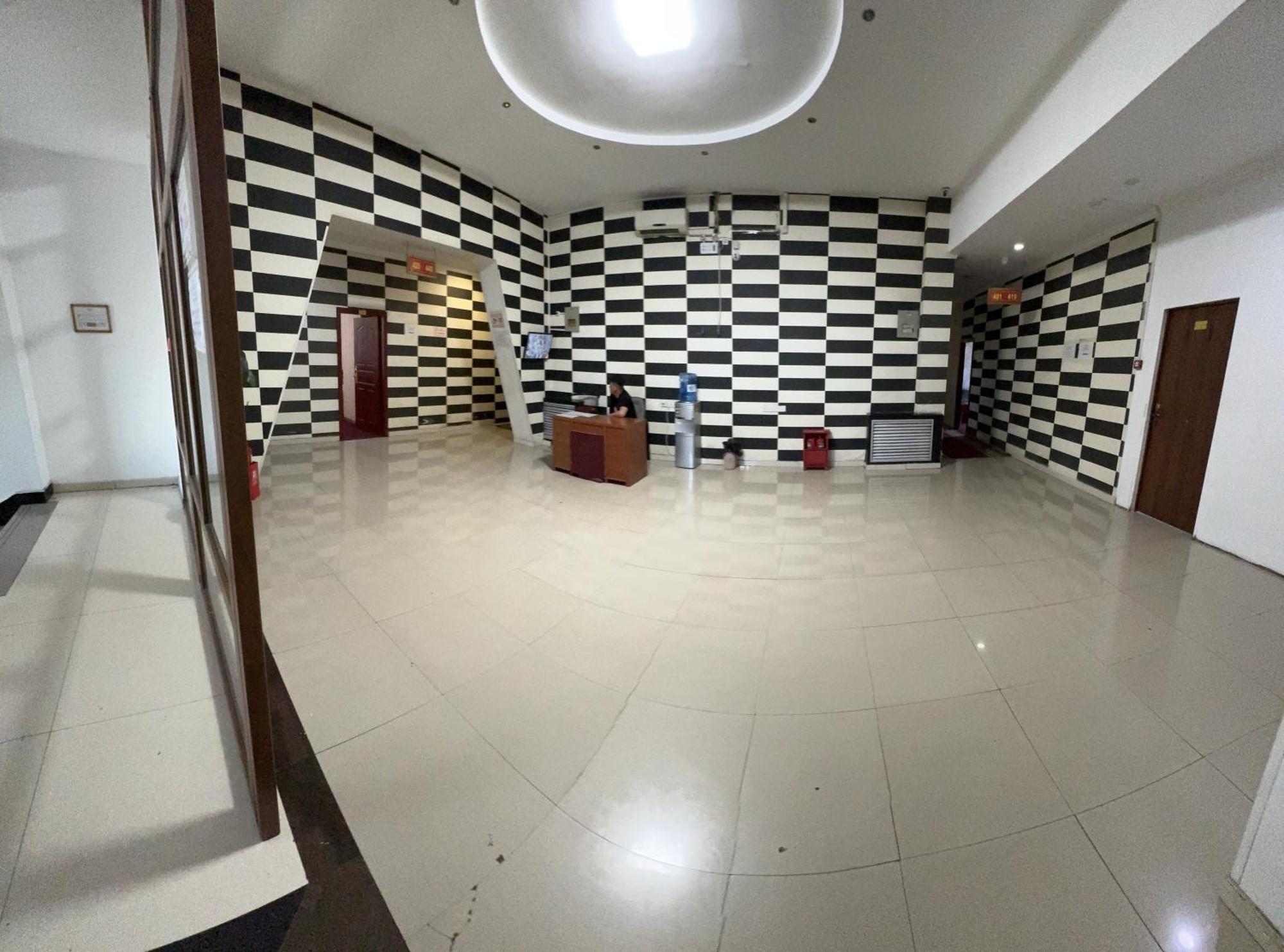 Zolotoi Drakon Hotel 알마티 외부 사진