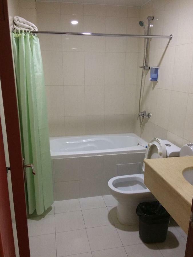 Zolotoi Drakon Hotel 알마티 외부 사진